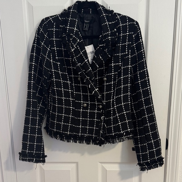 Tweed Chanel looking jacket for 1/3 the price - Picture 6 of 12